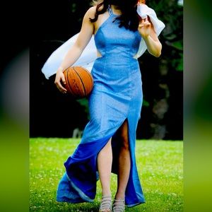 Camille La Vie size 6 Blue Prom/Bridesmaid dress